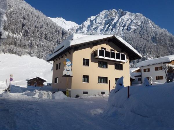 Landhaus Juritsch Klosterle am Arlberg Exterior foto