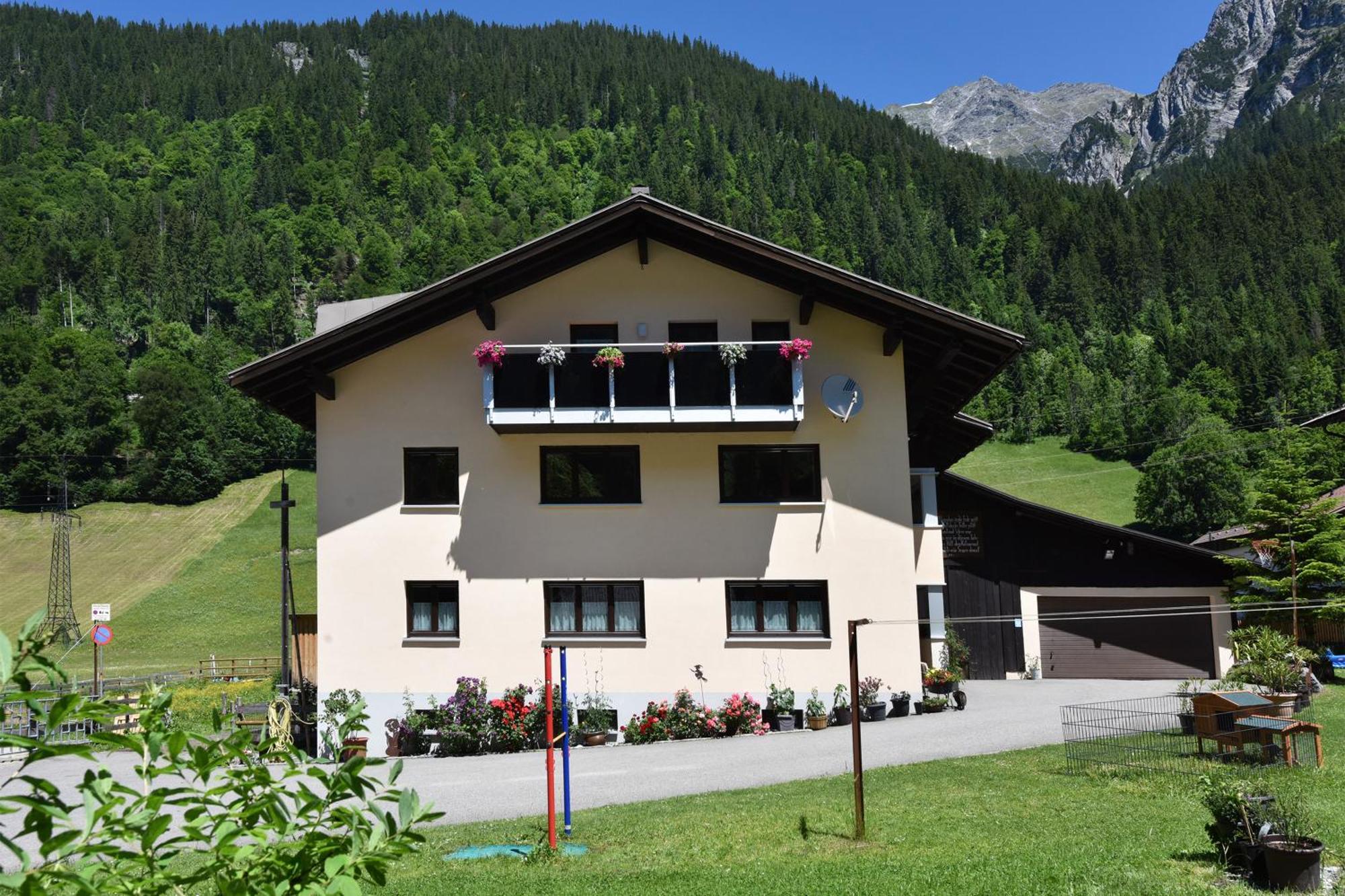 Landhaus Juritsch Klosterle am Arlberg Exterior foto