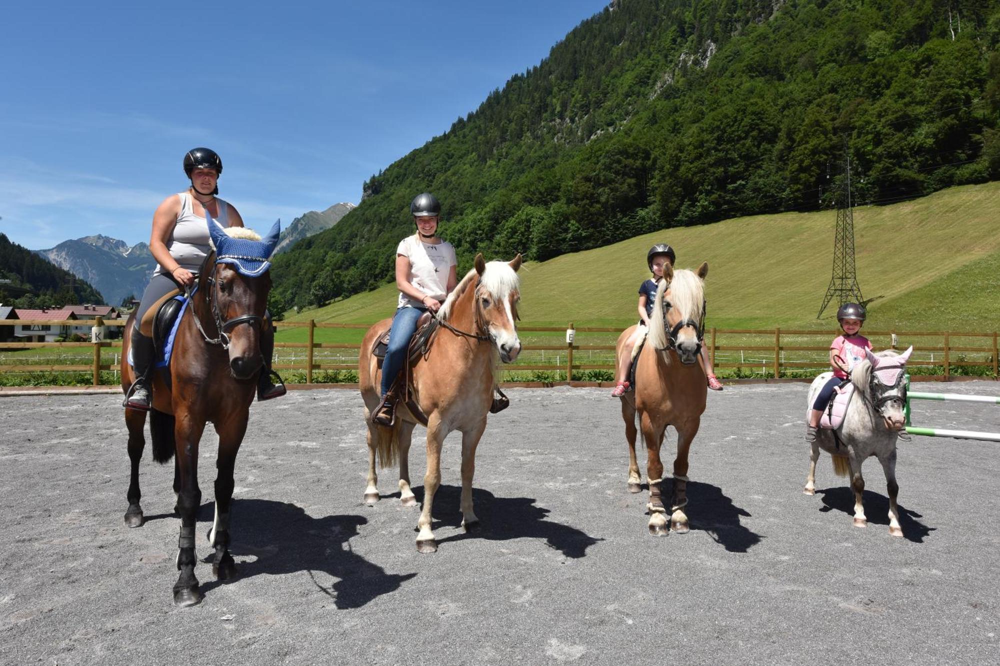 Landhaus Juritsch Klosterle am Arlberg Exterior foto